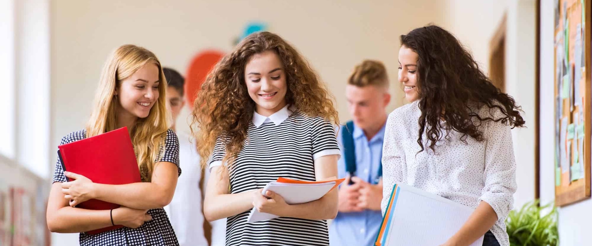 Understanding Derivatives: Essential Concepts for GCSE, A Level, and IB Students